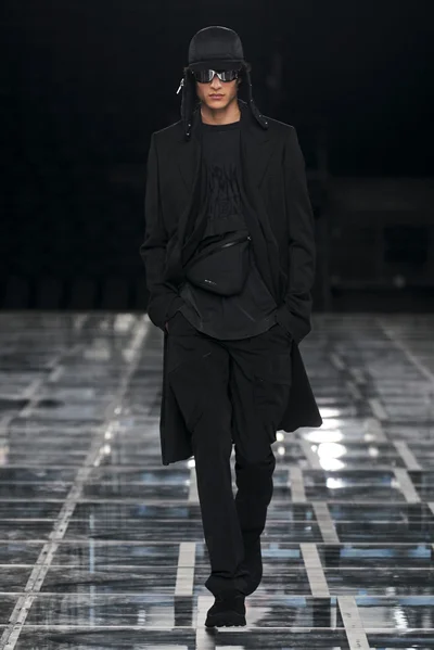 Look 20